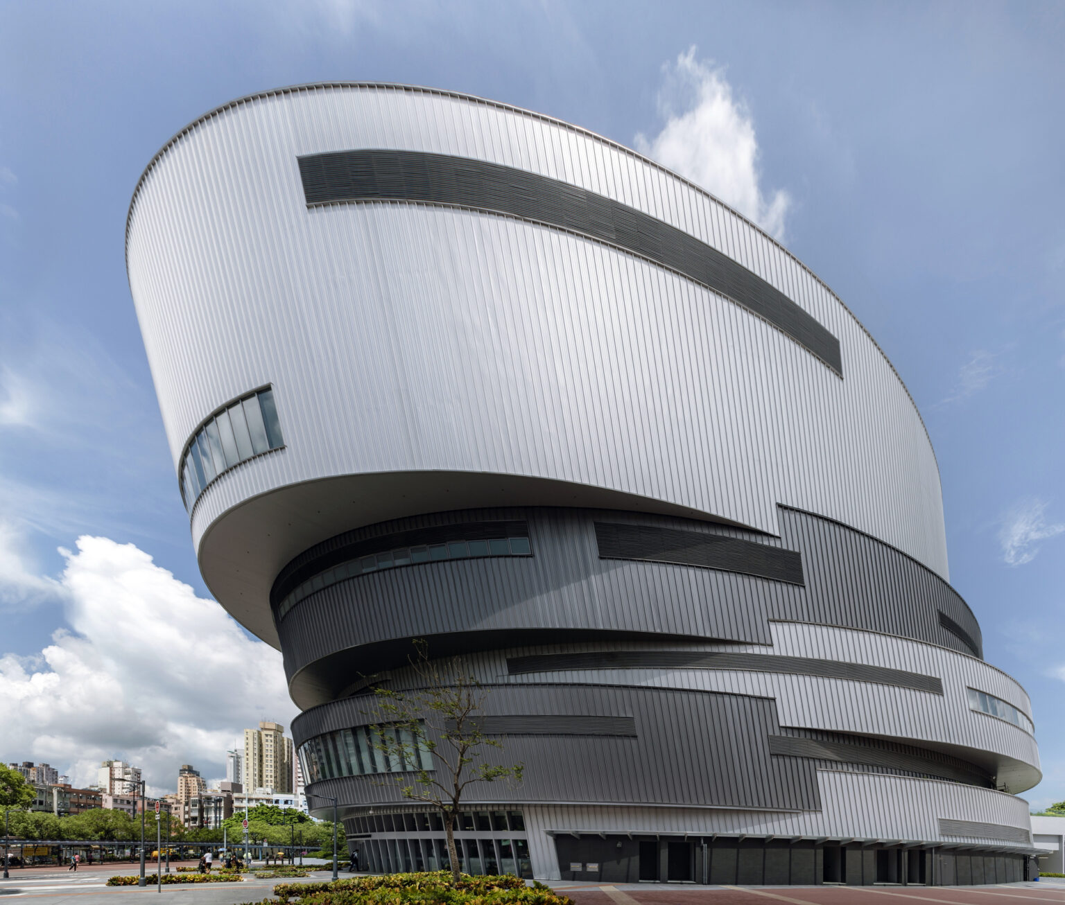 2.-Yuen-Long-Public-Library