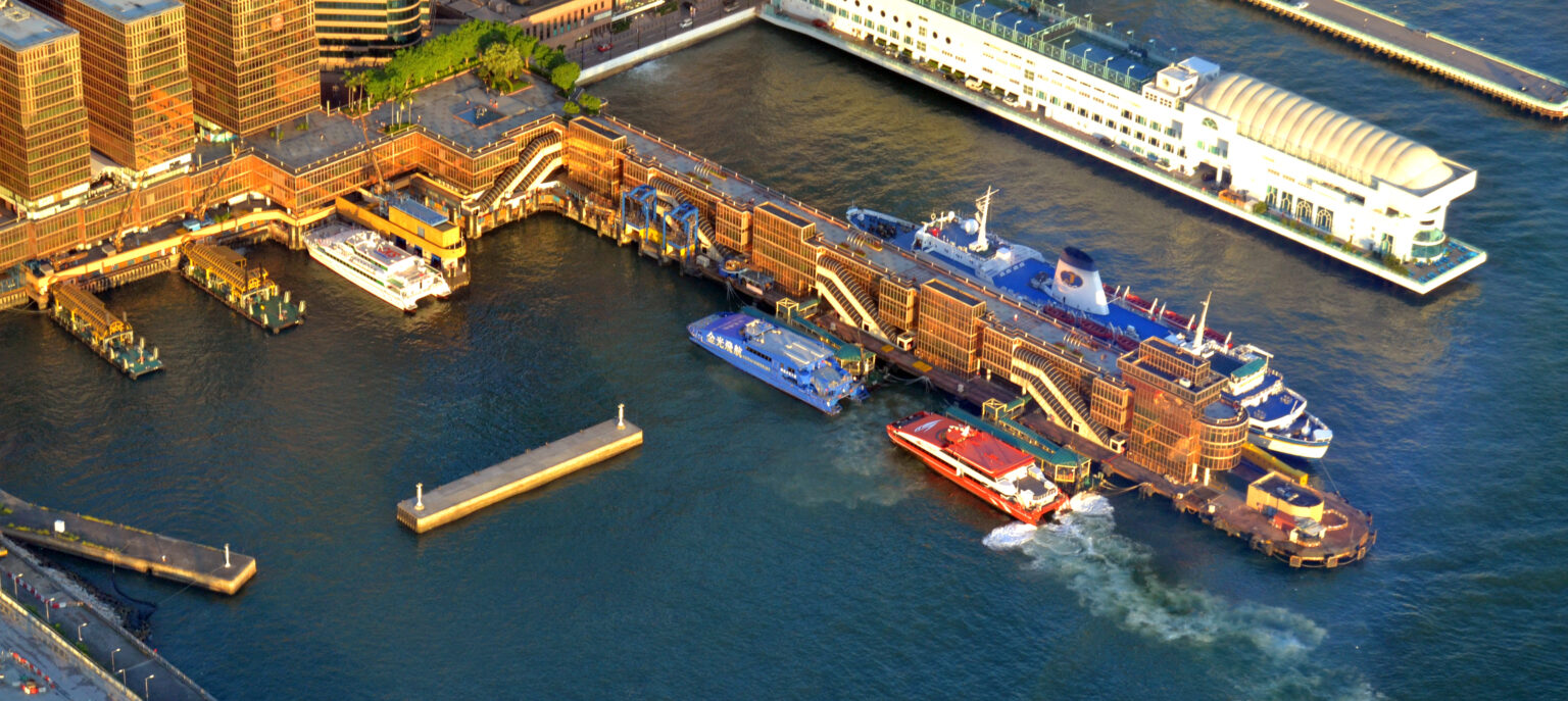 HKCN-Ferry-Terminal-2