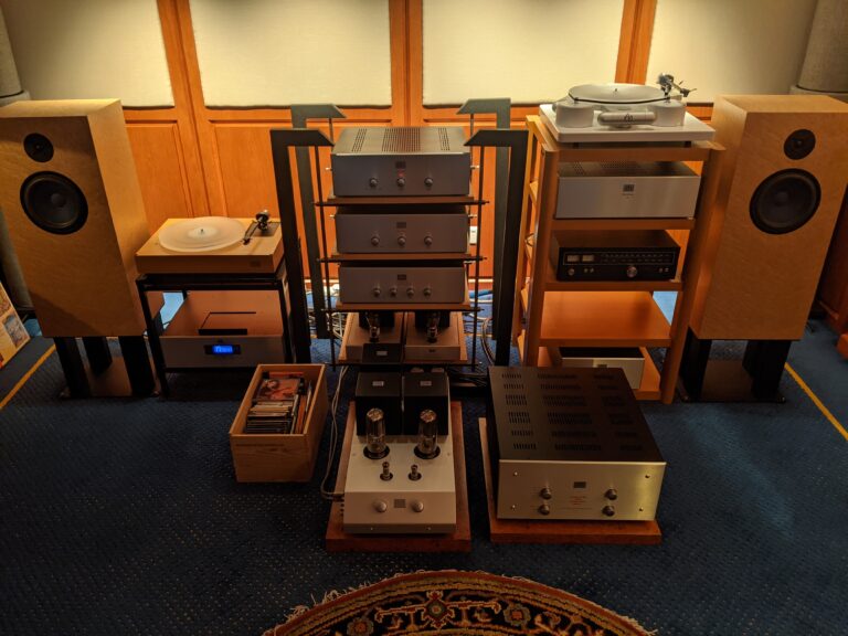 Audio Note pre-amplifiers and phono amps